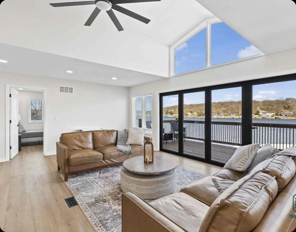 Hemlock Road living area overlooking the lake